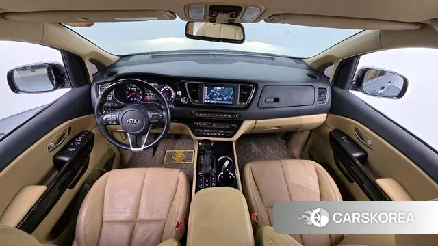 Kia The New Carnival id 2368013 из Кореи 17