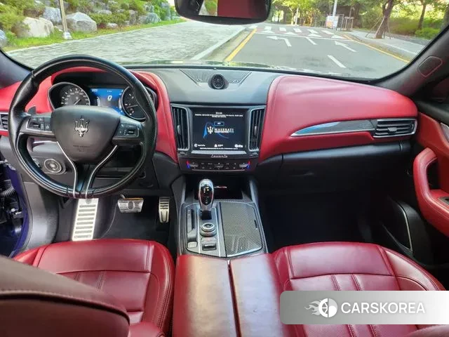 Maserati Levante id 3203733 из Кореи 17