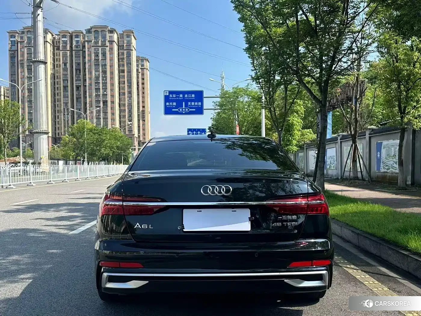 Audi A6L id 4681207 из Китая 13