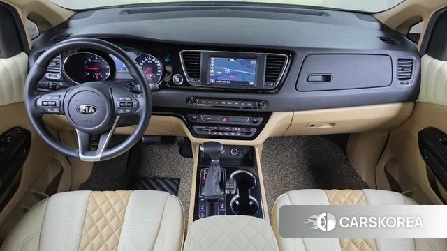 Kia The New Carnival id 3814204 из Кореи 17