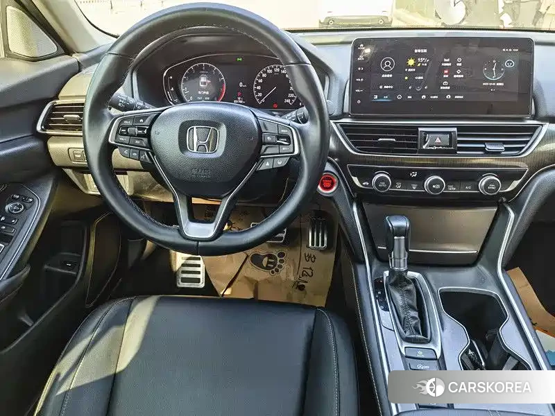 Honda Accord id 4539269 из Китая 12