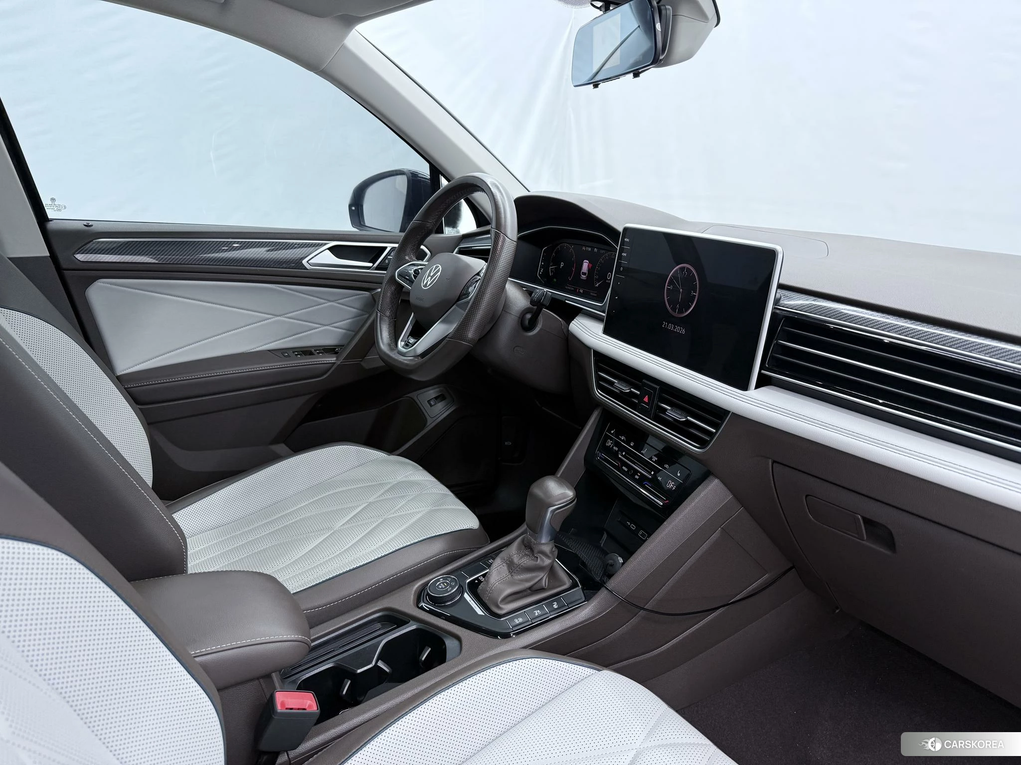 Volkswagen Tiguan L id 4426745 из Китая 16