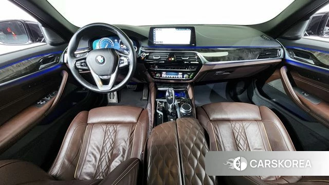 BMW 5 Series (G30) id 4197257 из Кореи 17