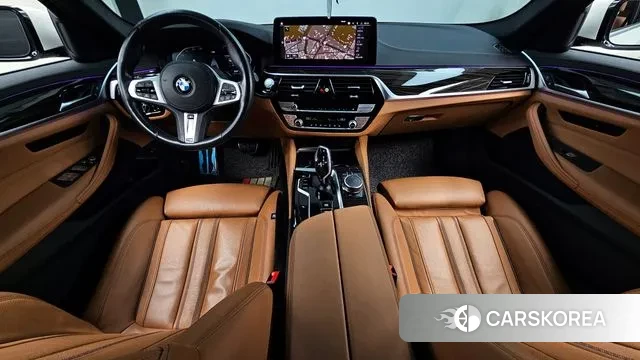 BMW 5 Series (G30) id 3680815 из Кореи 17