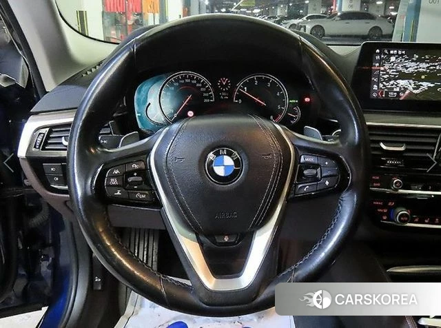 BMW 5 Series (G30) id 4746742 из Кореи 16