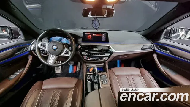 BMW 5 Series (G30) id 2834328 из Кореи 17