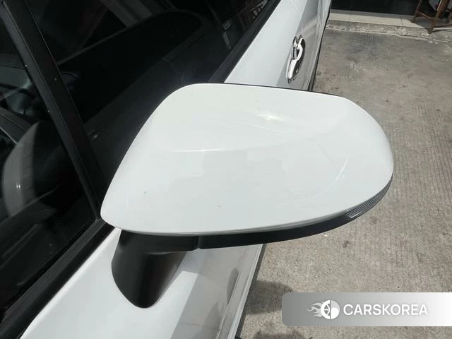 Toyota Corolla id 4241572 из Китая 7