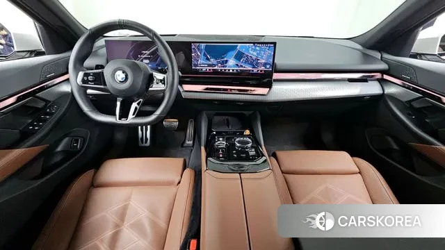 BMW 5 Series (G60) id 3431669 из Кореи 17