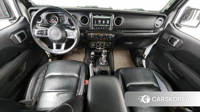 Jeep Wrangler (JL) id 4304759 из Кореи 31
