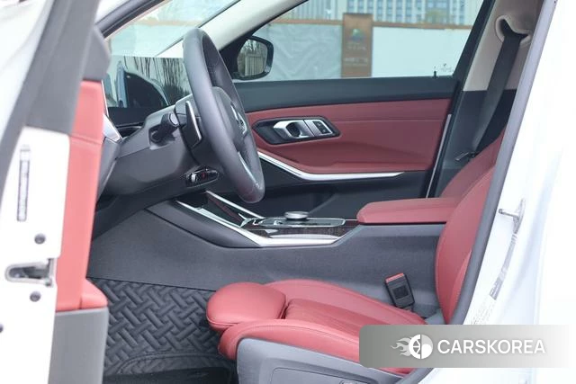 BMW 3 series id 4348763 из Китая 15