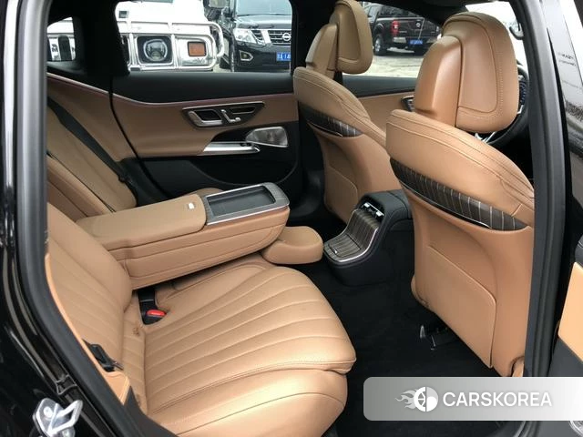 Mercedes-Benz E-class id 4275533 из Китая 32