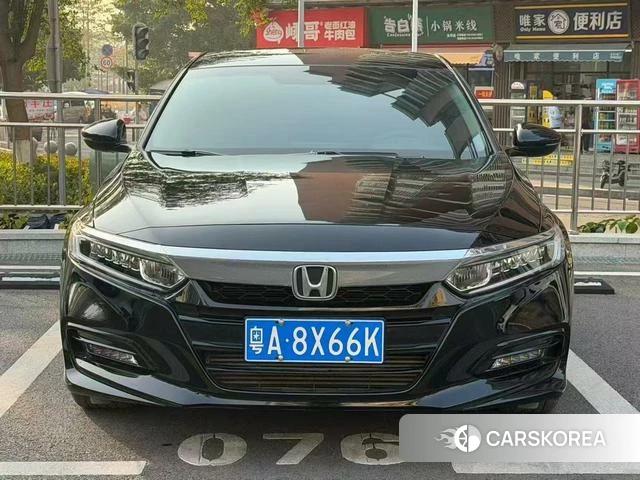 Honda Accord id 4321105 из Китая 7