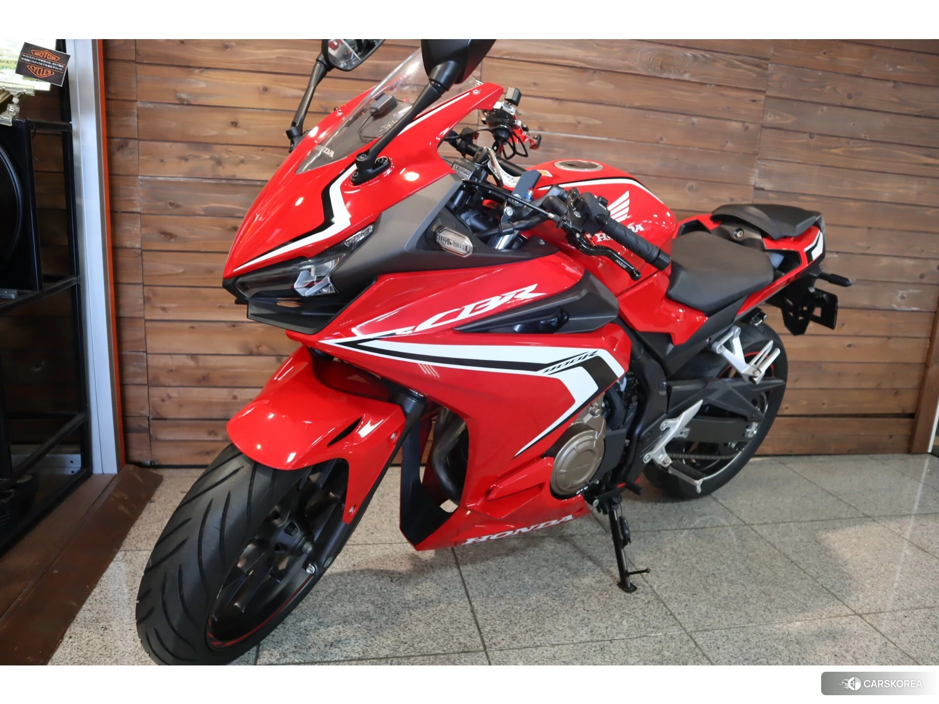 Проданный Honda CBR400R id 4320324 из Японии, фото 7