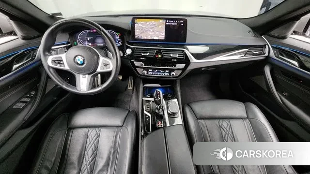 BMW 5 Series (G30) id 3525471 из Кореи 17