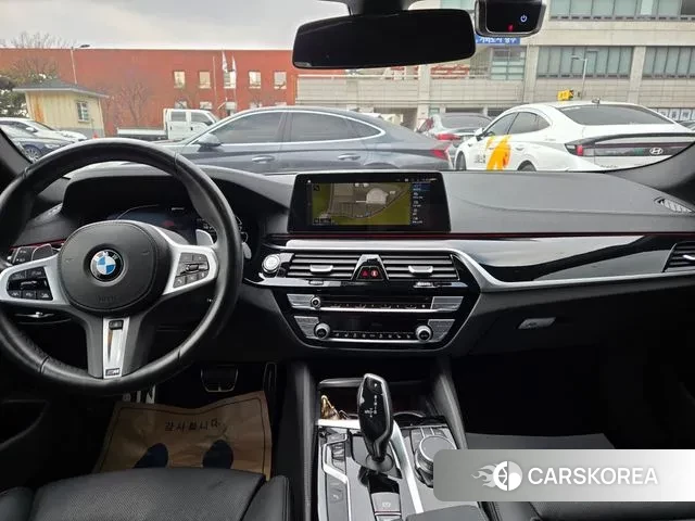 BMW 5 Series (G30) id 3489172 из Кореи 16