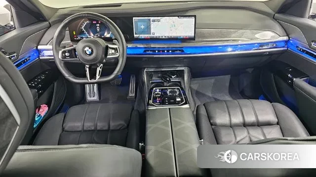 BMW 7 Series (G70) id 3087890 из Кореи 17