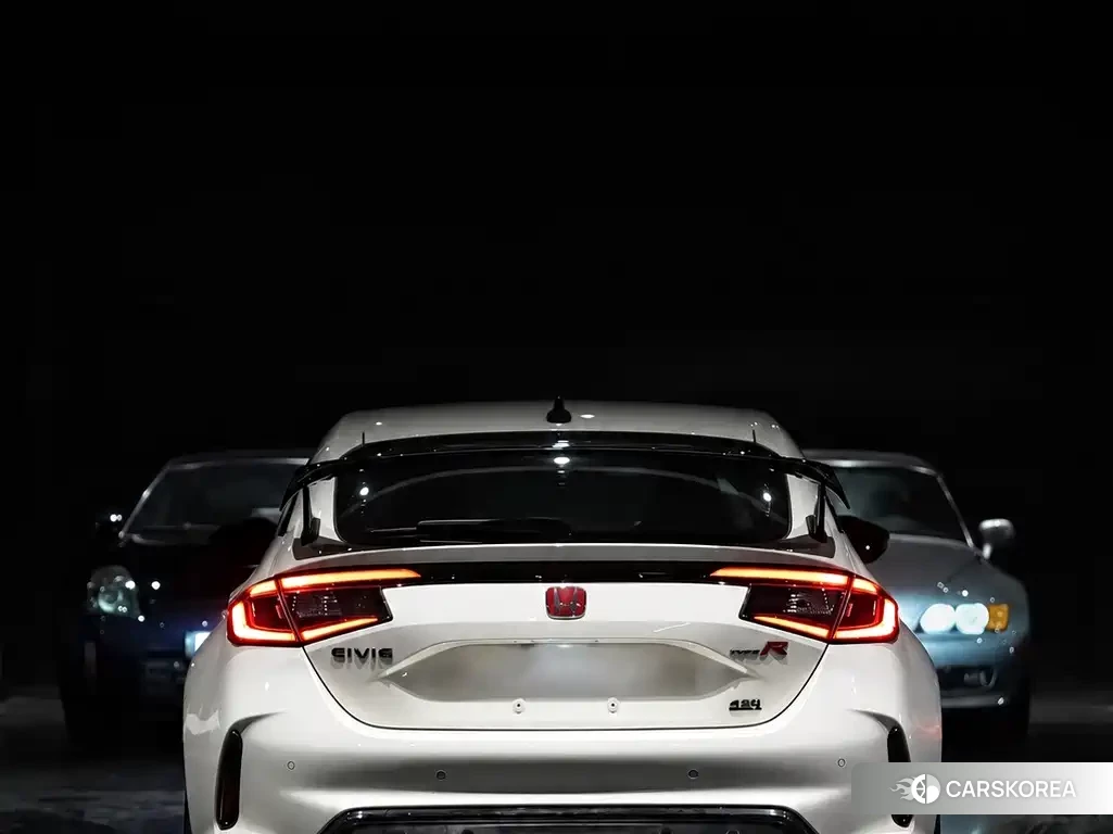 Honda Civic id 4617219 из Китая 7