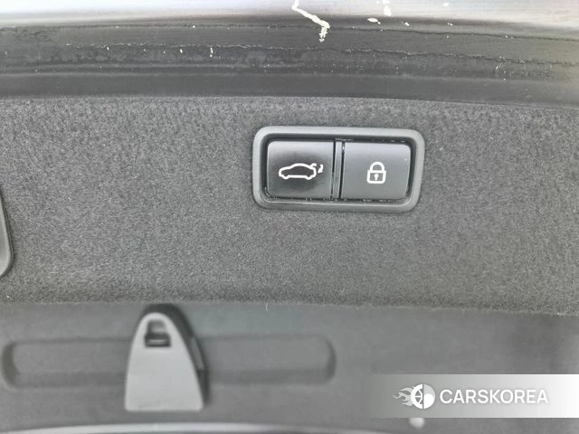 Genesis G80 id 4600125 из Кореи 17