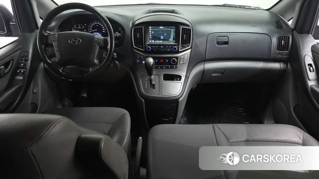 Hyundai The New Grand Starex id 4557621 из Кореи 17