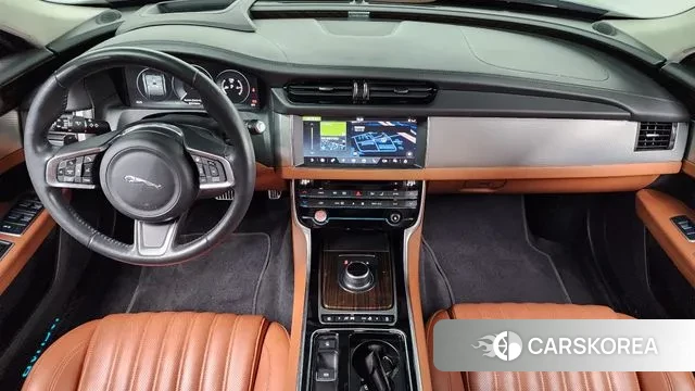 Jaguar XF (X260) id 3380139 из Кореи 17