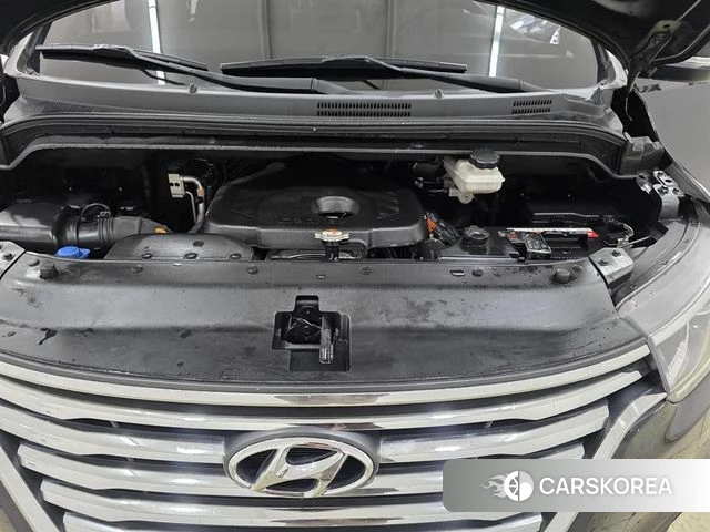 Hyundai The New Grand Starex id 4703044 из Кореи 15