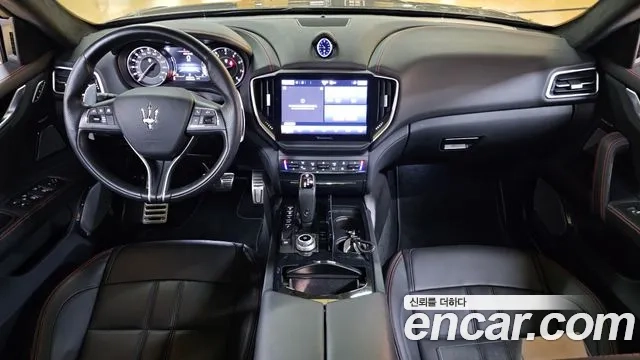 Maserati Ghibli id 2910942 из Кореи 17