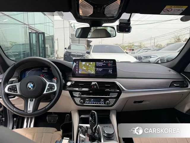 BMW 5 Series (G30) id 4187470 из Кореи 17