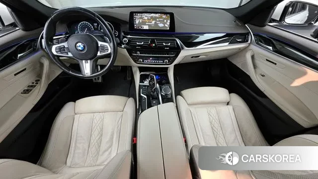 BMW 5 Series (G30) id 3698518 из Кореи 17