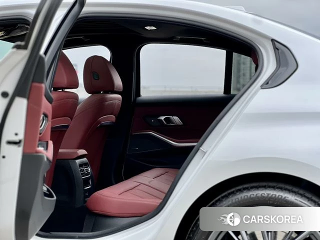 BMW 3 series id 4297325 из Китая 27