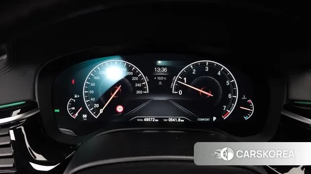 BMW 5 Series (G30) id 3778794 из Кореи 17