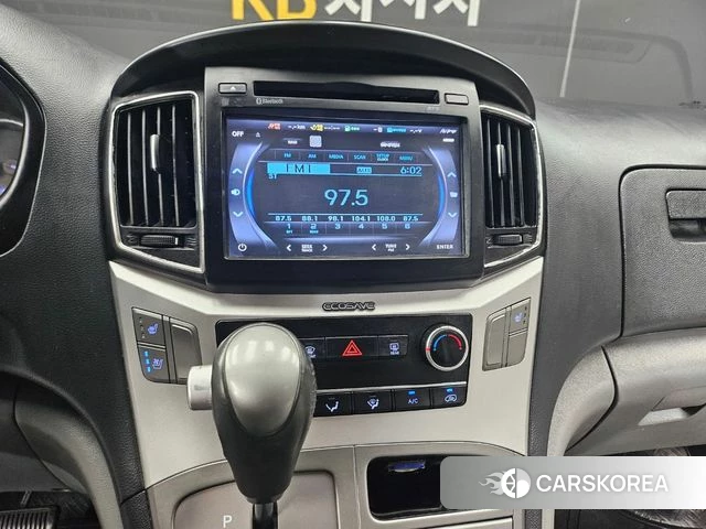 Hyundai The New Grand Starex id 4574358 из Кореи 15