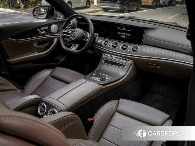 Mercedes-Benz E-class id 4242339 из Китая 12