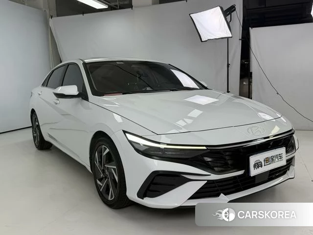 Hyundai Elantra id 4261363 из Китая 23
