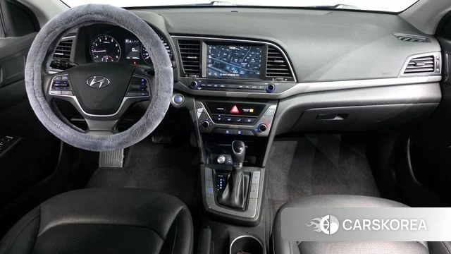 Hyundai Avante AD id 3937237 из Кореи 17