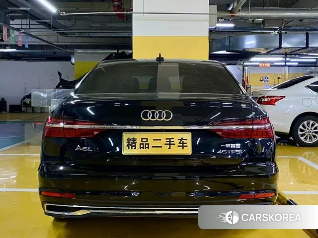 Audi A6L id 4297624 из Китая 37