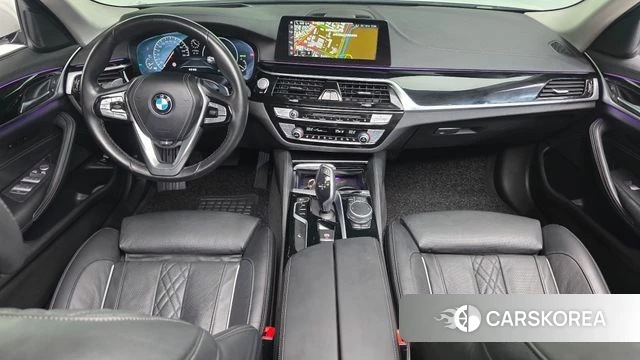 BMW 5 Series (G30) id 4285292 из Кореи 29