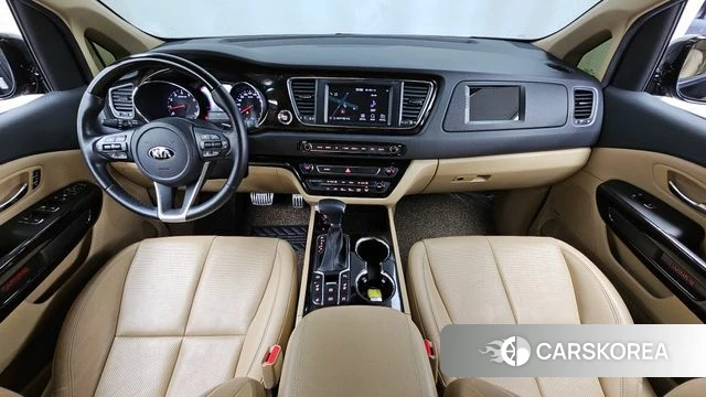 Kia The New Carnival id 3917386 из Кореи 17