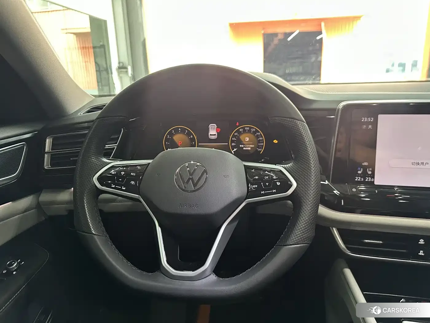 Volkswagen Touareg id 4583773 из Китая 20