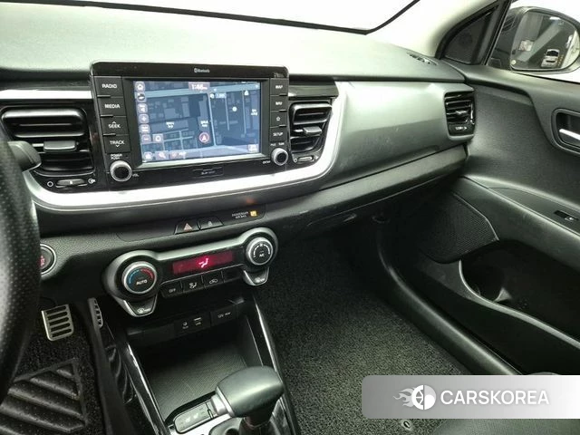 Kia Stonic id 3872880 из Кореи 16