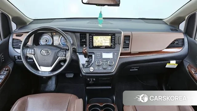 Toyota Sienna id 3374651 из Кореи 17