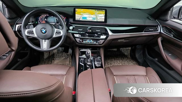 BMW 5 Series (G30) id 3877460 из Кореи 17