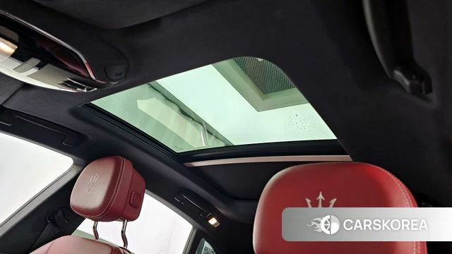 Maserati Levante id 4351039 из Кореи 25