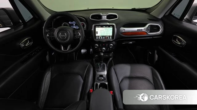 Jeep Renegade id 4389601 из Кореи 32