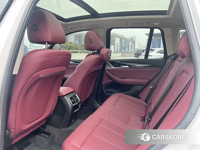 BMW X3 id 4275313 из Китая 16