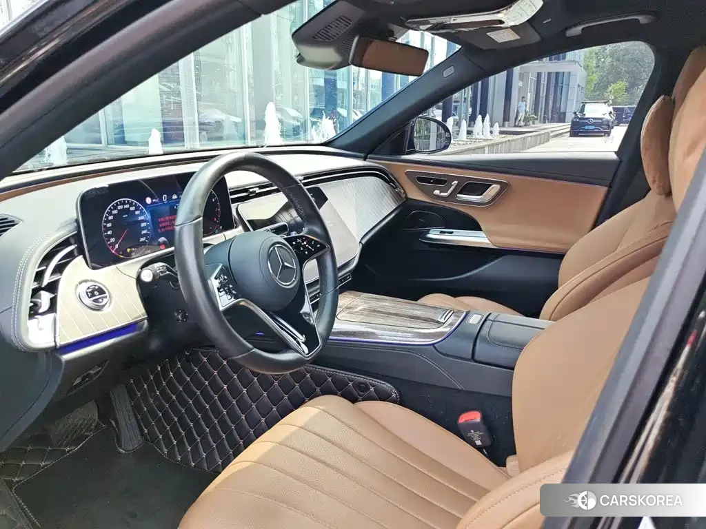 Mercedes-Benz E-Class id 4680508 из Китая 31
