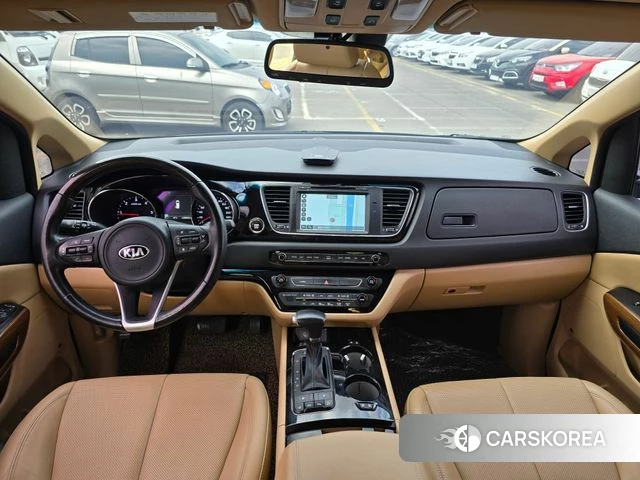 Kia All New Carnival id 4274985 из Кореи 17