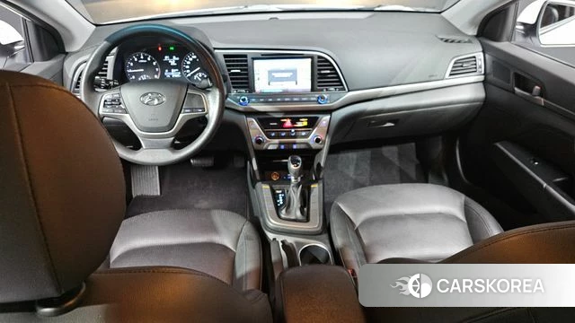 Hyundai Avante AD id 3801639 из Кореи 17