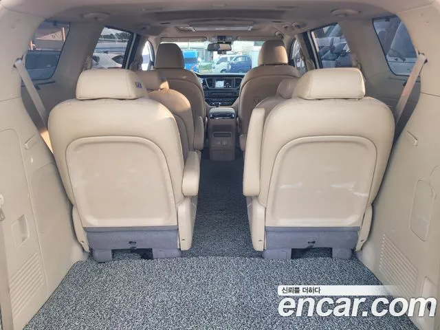 Kia The New Carnival id 2808576 из Кореи 17