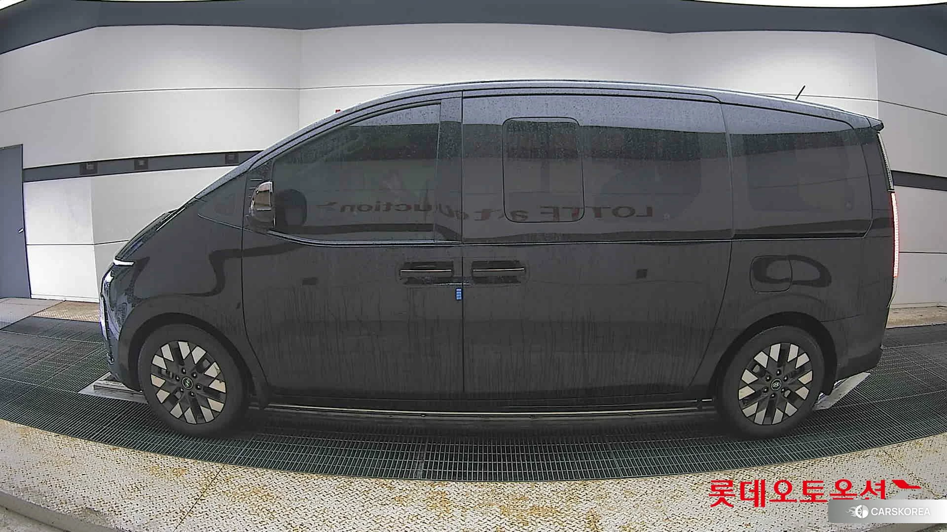Hyundai Staria Lounge id 4352348 из Кореи 33