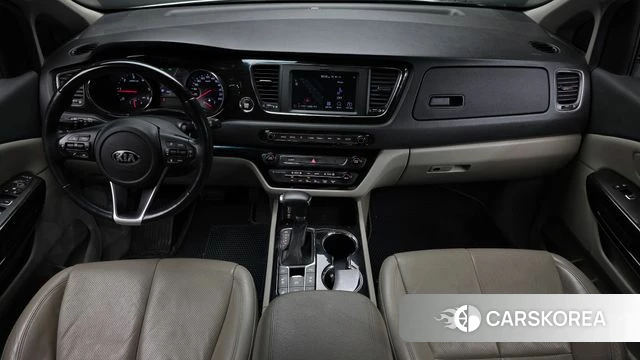 Kia The New Carnival id 4269462 из Кореи 17